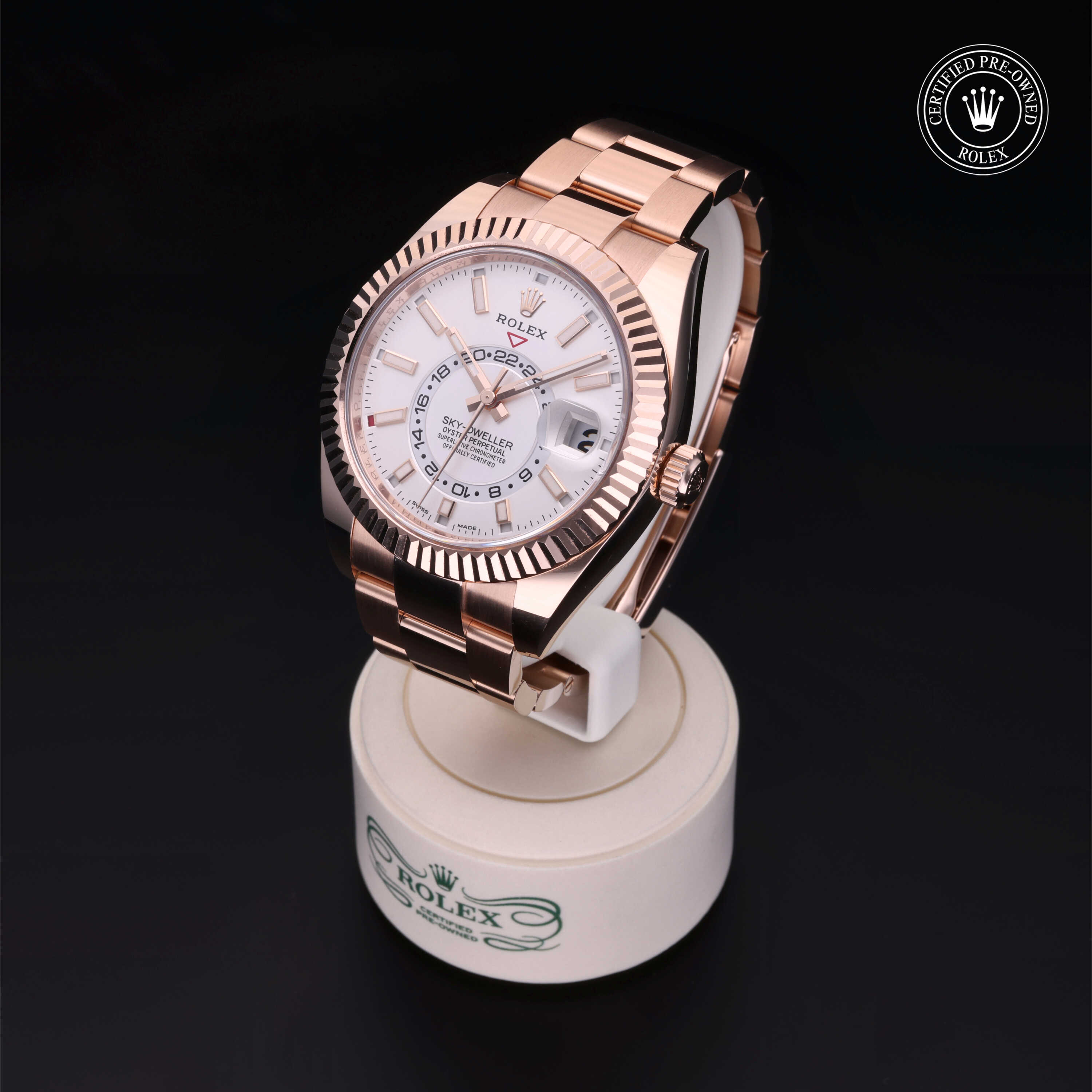 Rolex Sky-Dweller in Gold 18 Carat Red M326935-0005 at Alson Jewelers