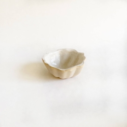 Terrafirma Ceramics Mini Scallop Bowl Ivory